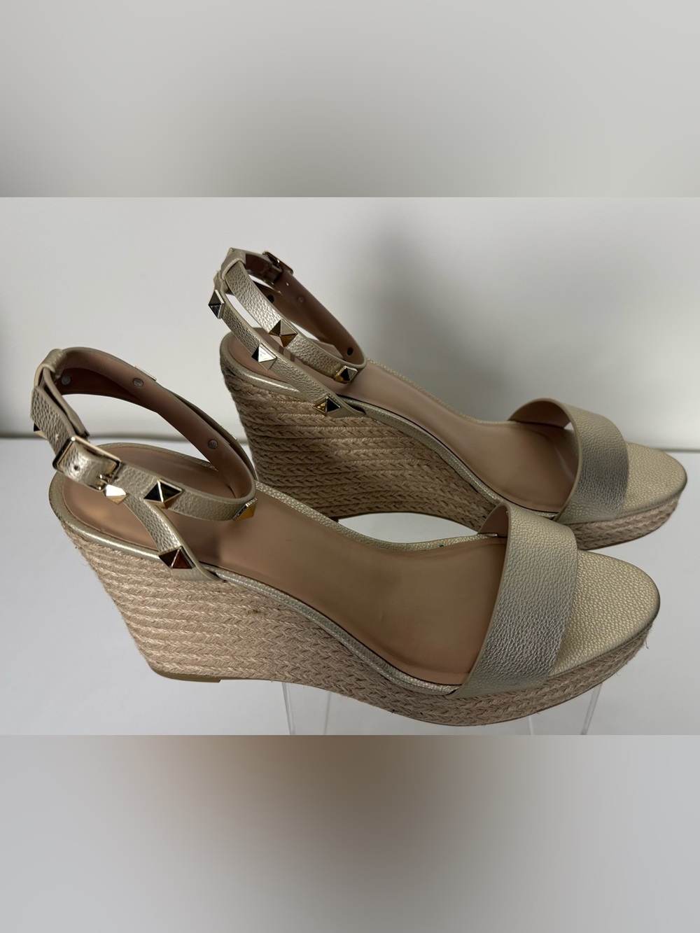INC Gold Gladiator Wedge Sandals Size 11 – Chic & Statement Style 💛 - Picture 8 of 13